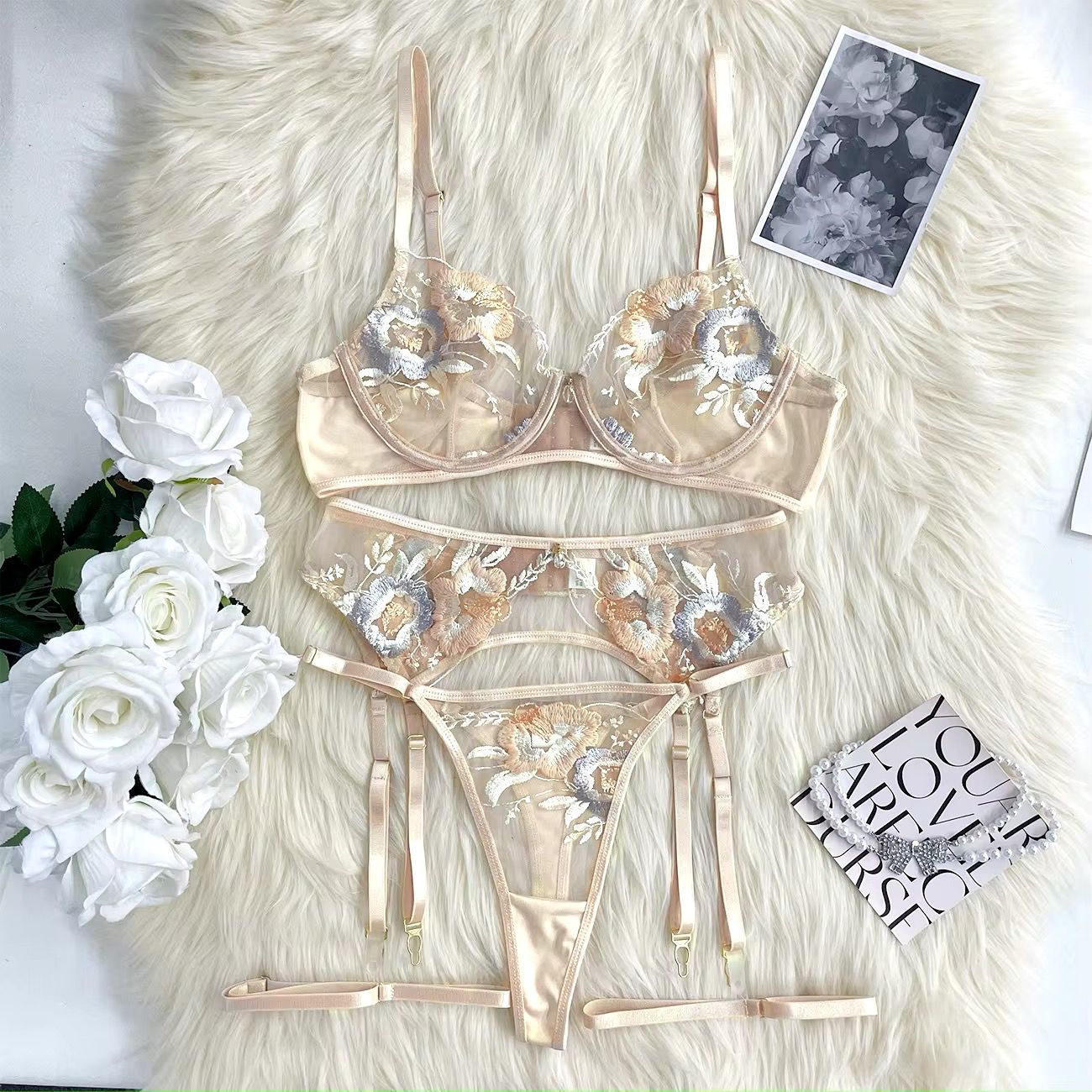 Sarah Set